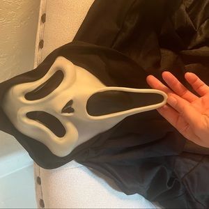 Adult Scream costume